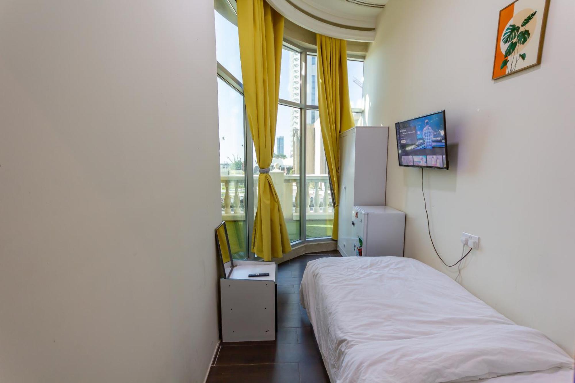 Nice Single Rooms For "Girls" Only In Dubai, Marina Exteriér fotografie