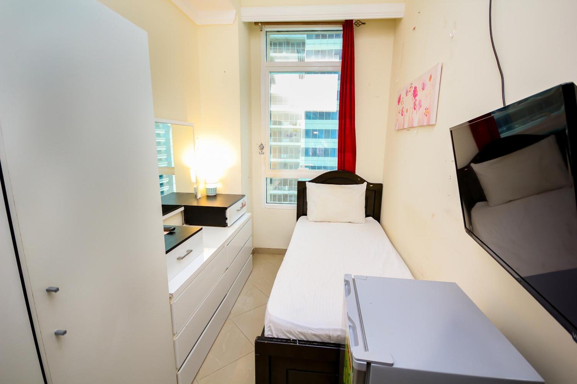 Nice Single Rooms For "Girls" Only In Dubai, Marina Exteriér fotografie